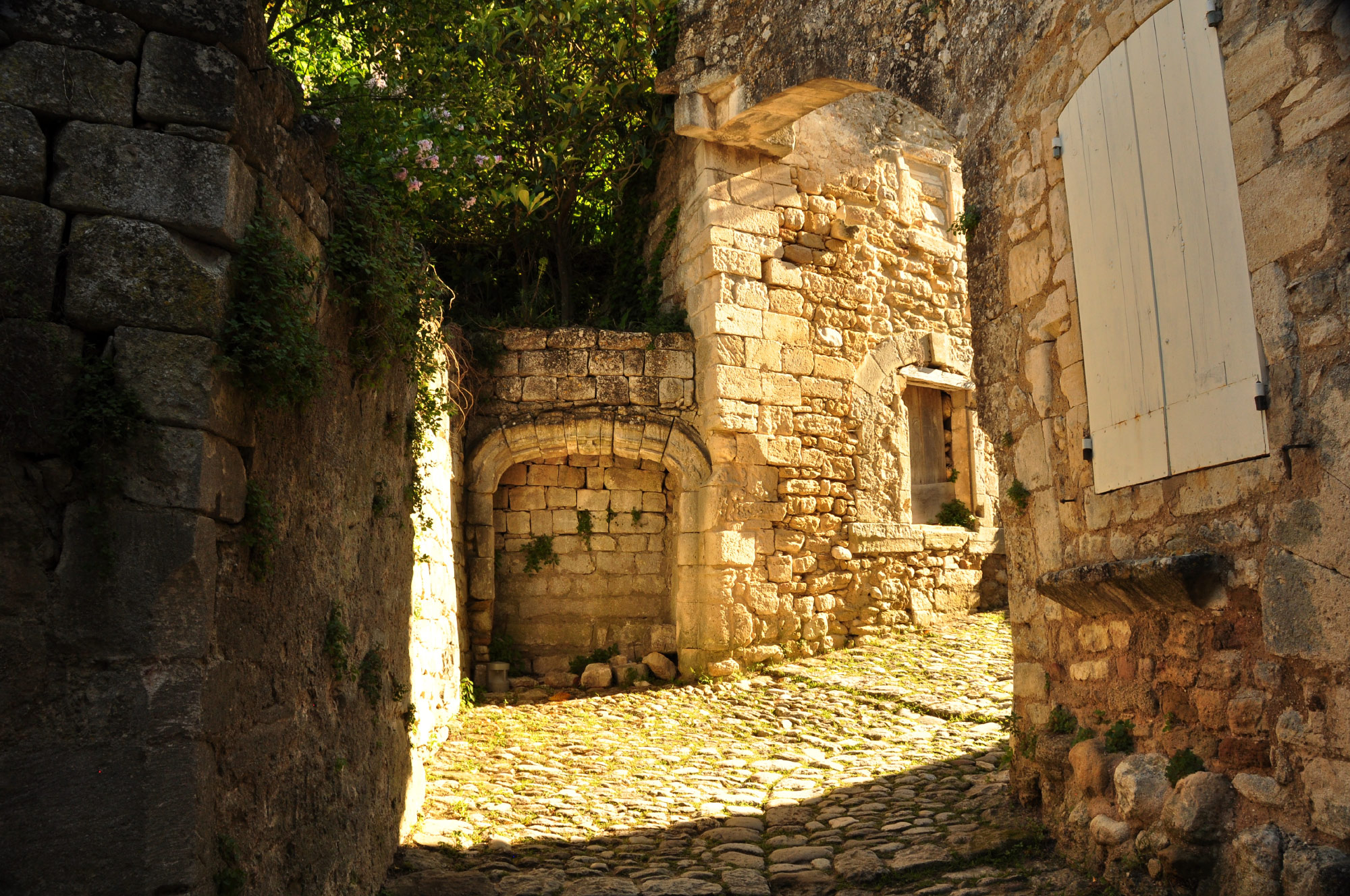Oppède le Vieux